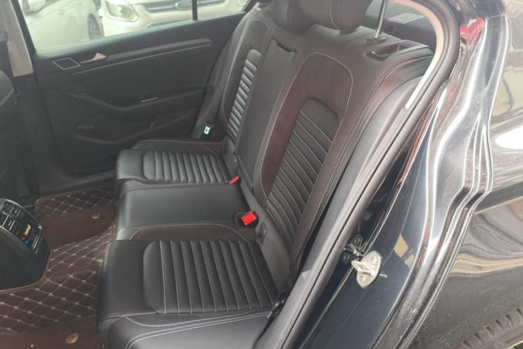 Used Volkswagen Magotan 2020 330TSI DSG Leading Model Left Rear Seat