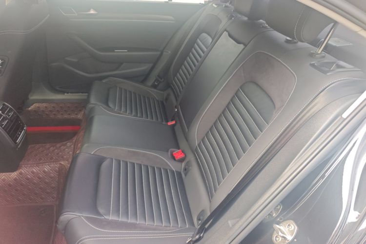 Used Volkswagen Magotan 2020 330TSI DSG Leading Model Left Rear Seat