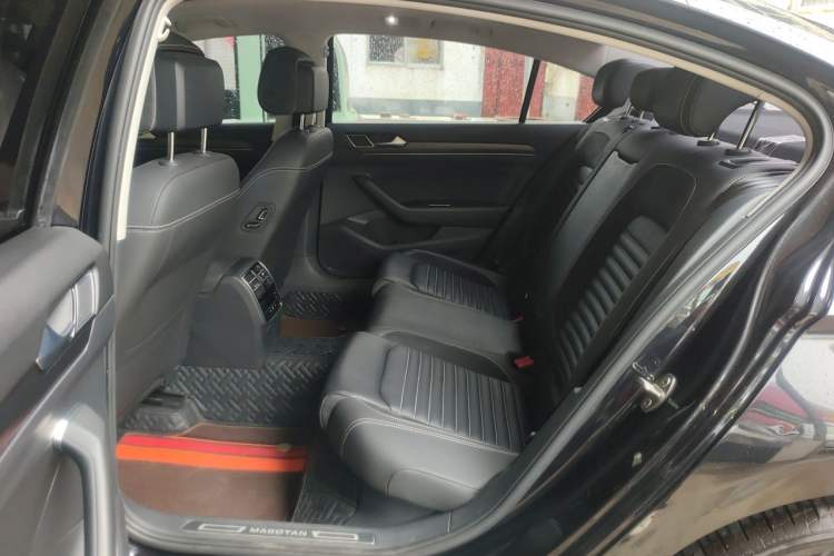 Used Volkswagen Magotan 2020 330TSI DSG Leading Model Left Rear Seat