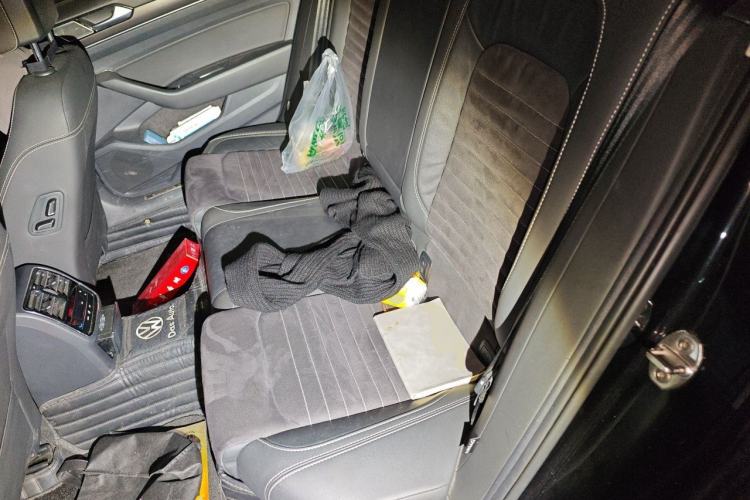 Used Volkswagen Magotan 2020 330TSI DSG Luxury Edition Left Rear Seat