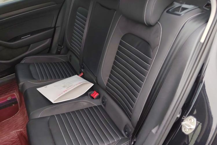Used Volkswagen Magotan 2020 330TSI DSG Leading Model Left Rear Seat