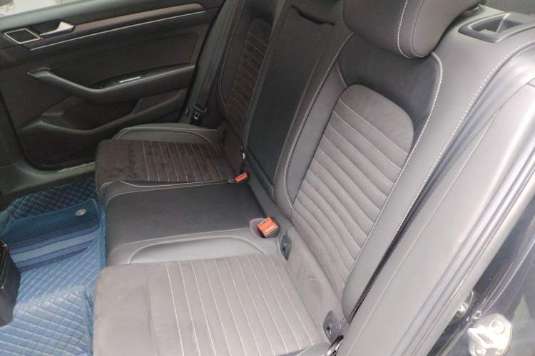 Used Volkswagen Magotan 2020 330TSI DSG Luxury Edition Left Rear Seat
