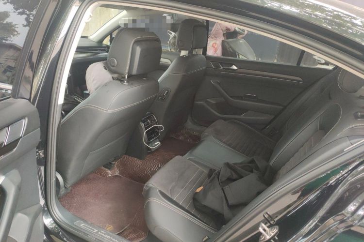 Used Volkswagen Magotan 2020 330TSI DSG Luxury Edition Left Rear Seat