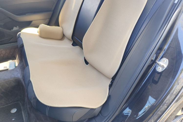 Used Volkswagen Magotan 2020 330TSI DSG Luxury Edition Left Rear Seat