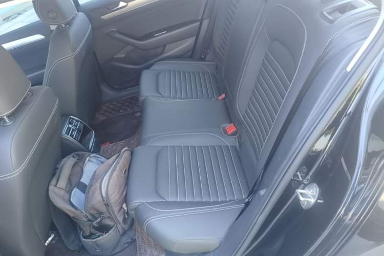 Used Volkswagen Magotan 2020 280TSI DSG Comfort Edition Left Rear Seat