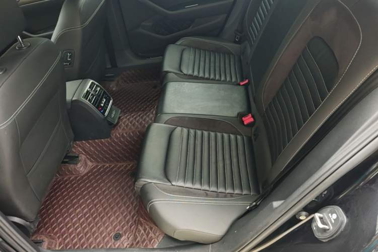 Used Volkswagen Magotan 2020 280TSI DSG Leading Edition Left Rear Seat