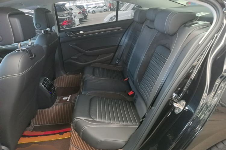 Used Volkswagen Magotan 2020 330TSI DSG Leading Model Left Rear Seat