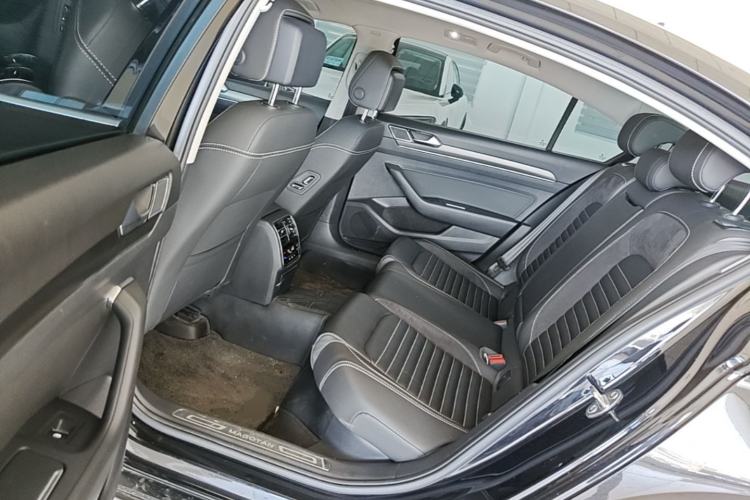 Used Volkswagen Magotan 2020 330TSI DSG Leading Model Left Rear Seat