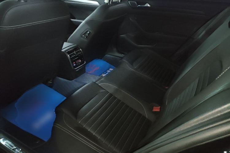 Used Volkswagen Magotan 2020 330TSI DSG Leading Model Left Rear Seat