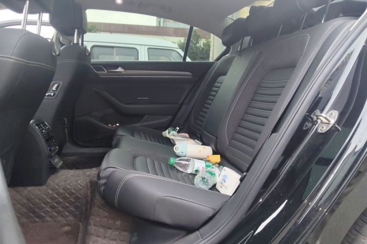 Used Volkswagen Magotan 2020 330TSI DSG Leading Model Left Rear Seat