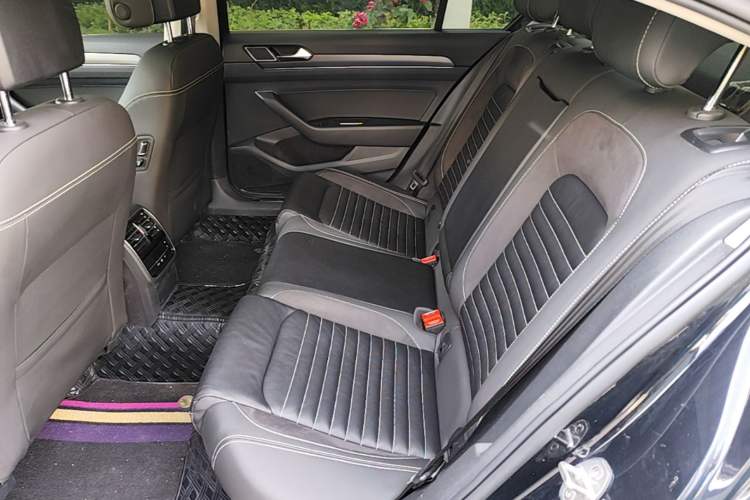 Used Volkswagen Magotan 2020 330TSI DSG Leading Model Left Rear Seat