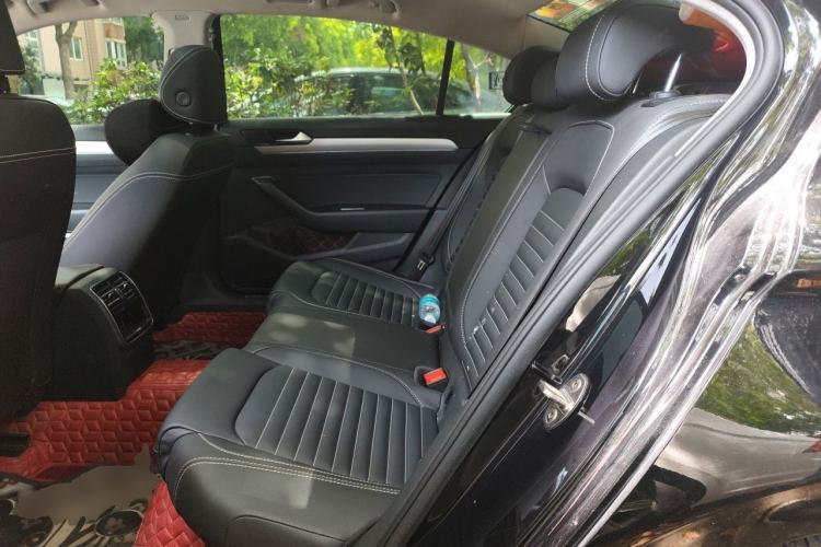Used Volkswagen Magotan 2020 280TSI DSG Comfort Edition Left Rear Seat