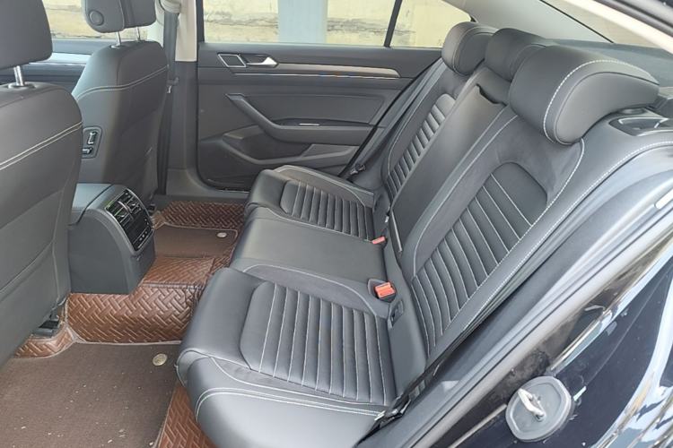 Used Volkswagen Magotan 2020 330TSI DSG Leading Model Left Rear Seat