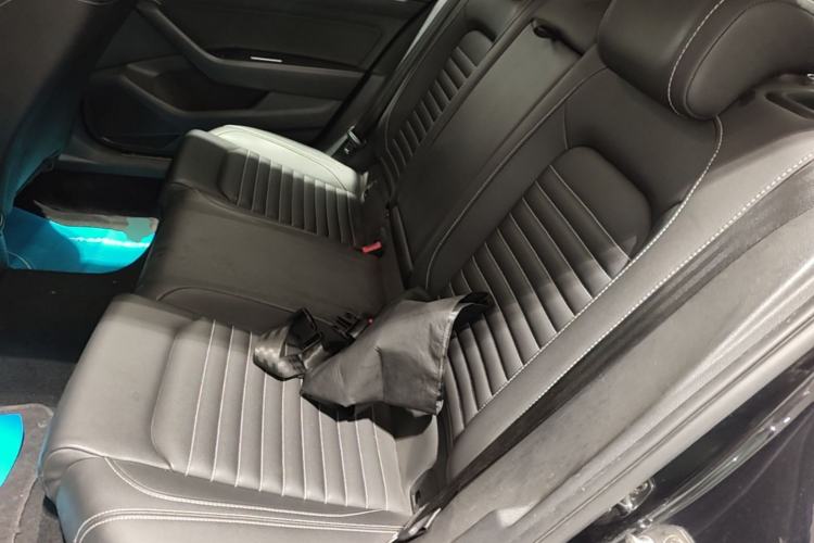 Used Volkswagen Magotan 2020 280TSI DSG Comfort Edition Left Rear Seat
