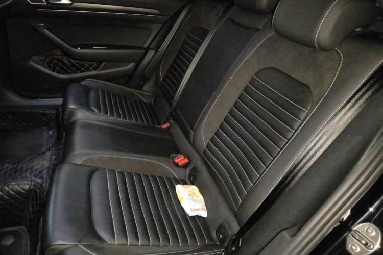 Used Volkswagen Magotan 2020 330TSI DSG Leading Model Left Rear Seat