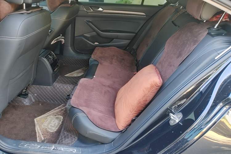 Used Volkswagen Magotan 2020 330TSI DSG Luxury Edition Left Rear Seat