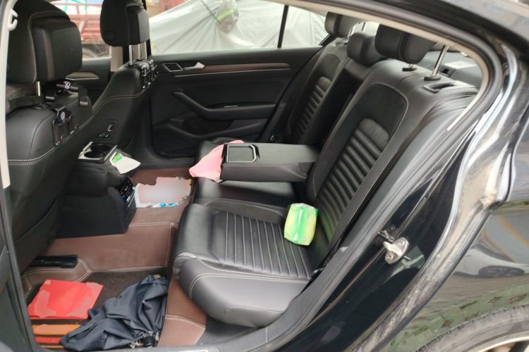 Used Volkswagen Magotan 2020 330TSI DSG Leading Model Left Rear Seat