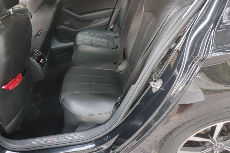 Used Volkswagen Magotan 2020 330TSI DSG Leading Model Left Rear Seat