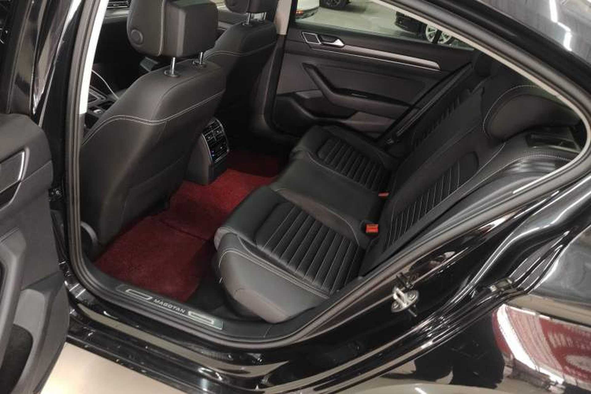 Used Volkswagen Magotan 2020 330TSI DSG Leading Model Left Rear Seat