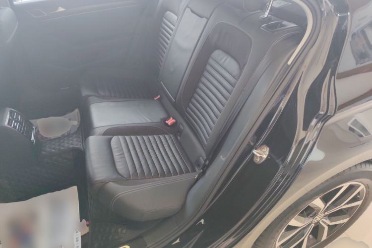 Used Volkswagen Magotan 2020 330TSI DSG Leading Model Left Rear Seat