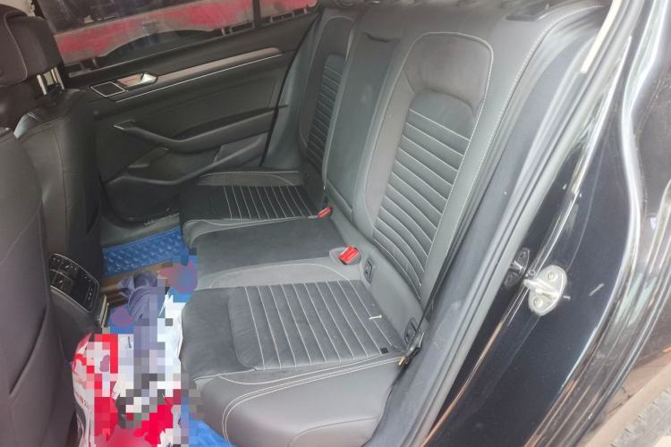 Used Volkswagen Magotan 2020 330TSI DSG Leading Model Left Rear Seat