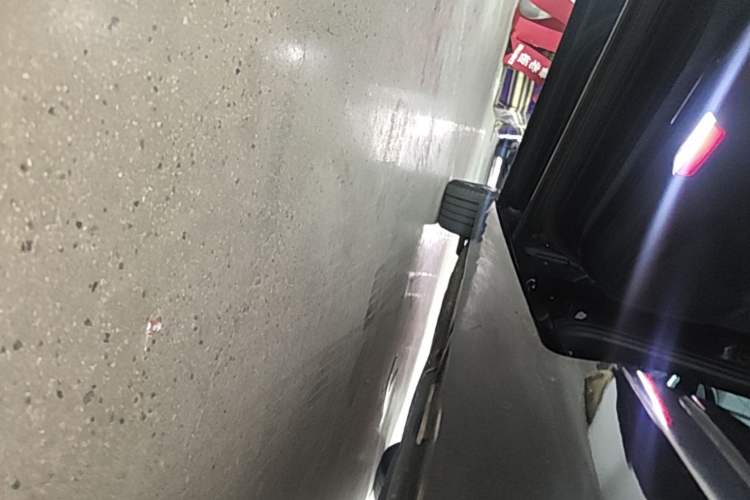 Used Volkswagen Magotan 2020 330TSI DSG Luxury Edition Left Side Sill