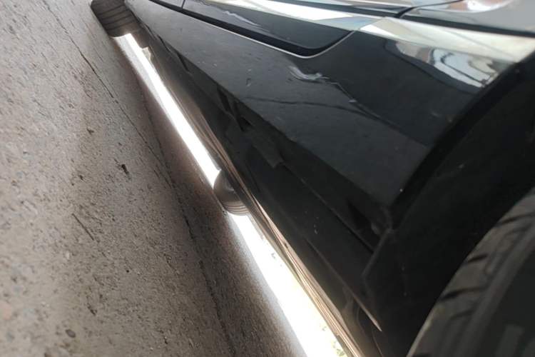 Used Volkswagen Magotan 2020 330TSI DSG Leading Model Left Side Sill