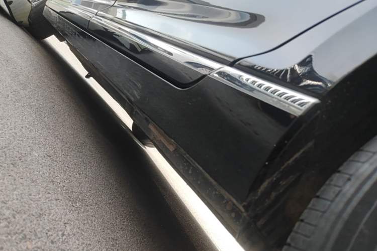 Used Volkswagen Magotan 2020 330TSI DSG Leading Model Left Side Sill