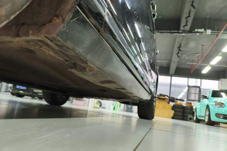 Used Volkswagen Magotan 2020 330TSI DSG Luxury Edition Left Side Sill