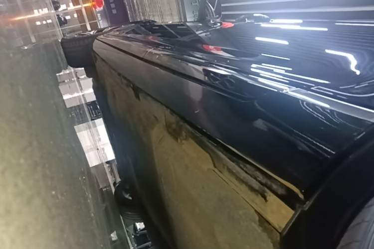 Used Volkswagen Magotan 2020 330TSI DSG Luxury Edition Left Side Sill