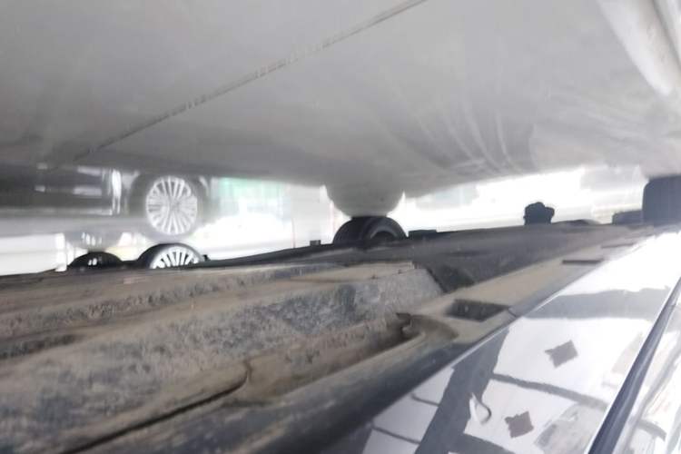 Used Volkswagen Magotan 2020 330TSI DSG Luxury Edition Left Side Sill