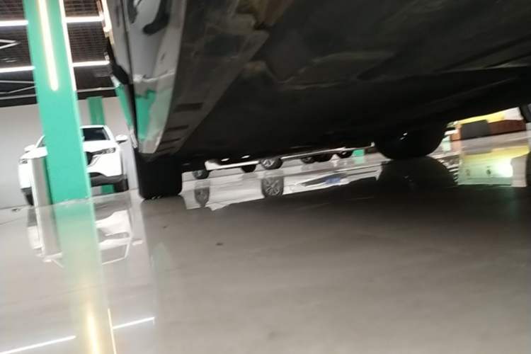 Used Volkswagen Magotan 2020 330TSI DSG Leading Model Left Side Sill
