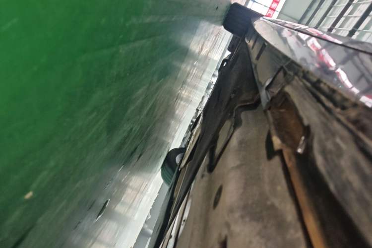 Used Volkswagen Magotan 2020 280TSI DSG Comfort Edition Left Side Sill