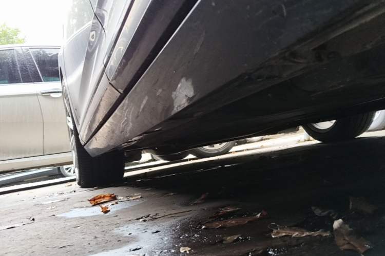 Used Volkswagen Magotan 2020 330TSI DSG Luxury Edition Left Side Sill