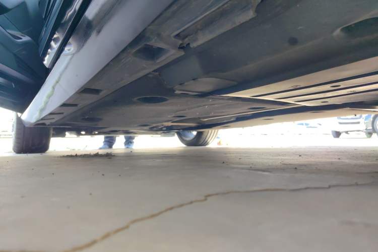 Used Volkswagen Magotan 2020 330TSI DSG Luxury Edition Left Side Sill