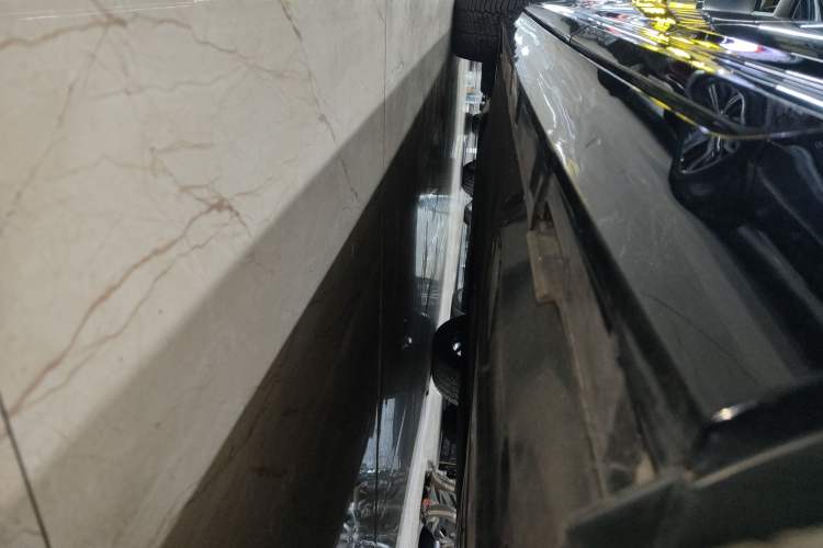 Used Volkswagen Magotan 2020 330TSI DSG Luxury Edition Left Side Sill