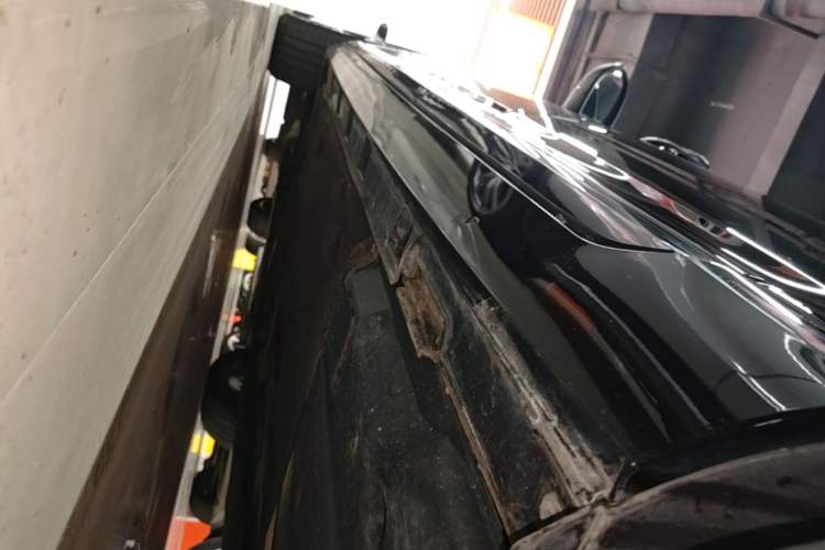Used Volkswagen Magotan 2020 330TSI DSG Luxury Edition Left Side Sill