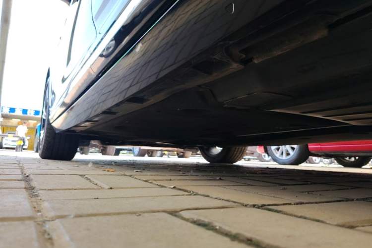 Used Volkswagen Magotan 2020 330TSI DSG Luxury Edition Left Side Sill