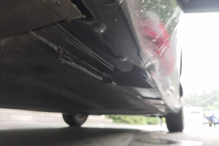 Used Volkswagen Magotan 2020 280TSI DSG Comfort Edition Left Side Sill