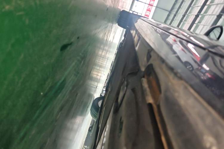 Used Volkswagen Magotan 2020 330TSI DSG Leading Model Left Side Sill