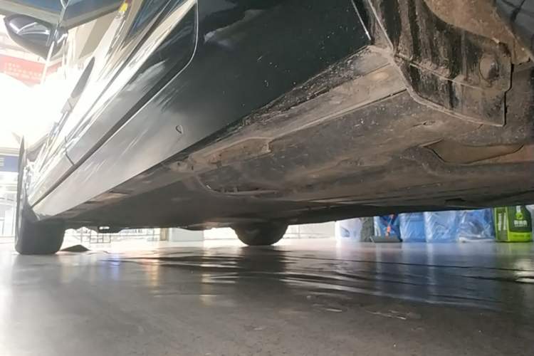 Used Volkswagen Magotan 2020 280TSI DSG Comfort Edition Left Side Sill