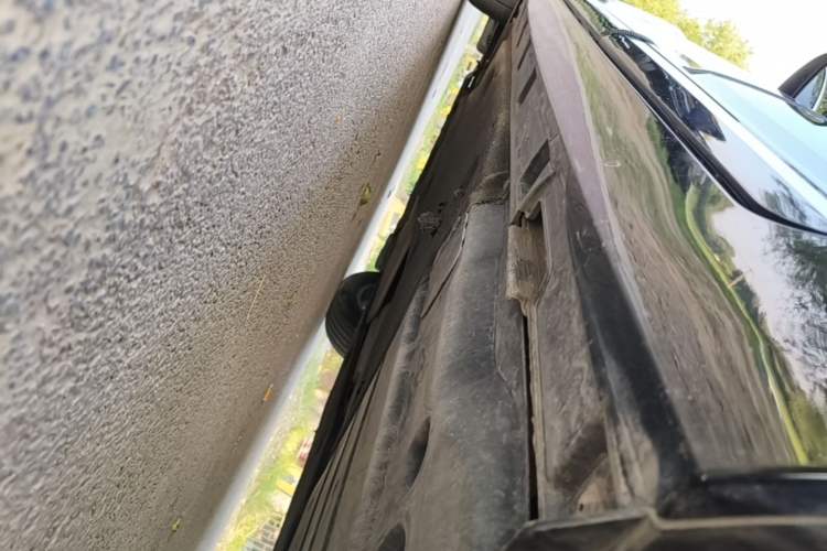 Used Volkswagen Magotan 2020 280TSI DSG Comfort Edition Left Side Sill