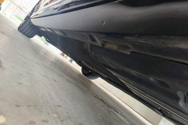 Used Volkswagen Magotan 2020 330TSI DSG Luxury Edition Left Side Sill
