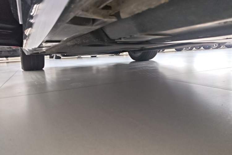 Used Volkswagen Magotan 2020 330TSI DSG Luxury Edition Left Side Sill