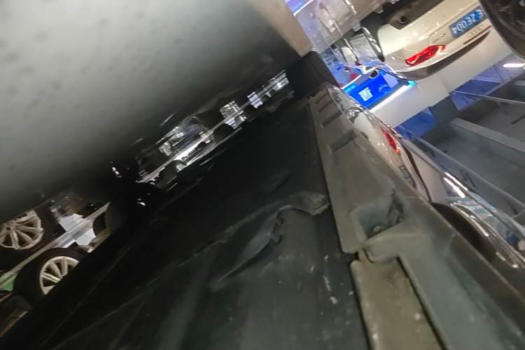 Used Volkswagen Magotan 2020 330TSI DSG Luxury Edition Left Side Sill