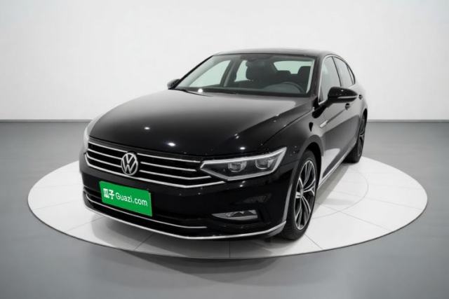 Ojetý Volkswagen Magotan 2020 330TSI DSG Luxury Edition