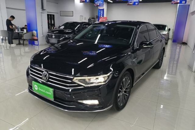 Ojetý Volkswagen Magotan 2020 330TSI DSG Luxury Edition