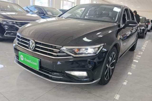 Ojetý Volkswagen Magotan 2020 330TSI DSG Luxury Edition