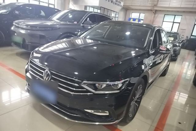 Ojetý Volkswagen Magotan 2020 330TSI DSG Luxury Edition