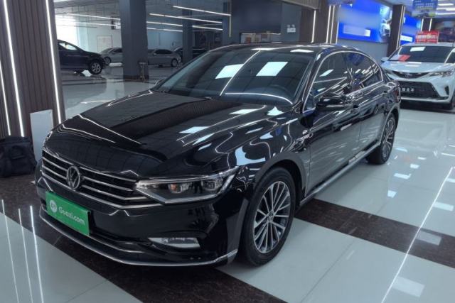 Ojetý Volkswagen Magotan 2020 330TSI DSG Luxury Edition